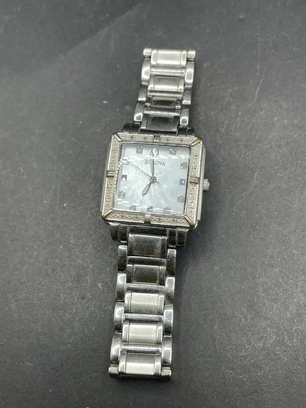 Vintage Bulova Diamond Women's 26mm Mother Of Pearl Dial Watch C637458